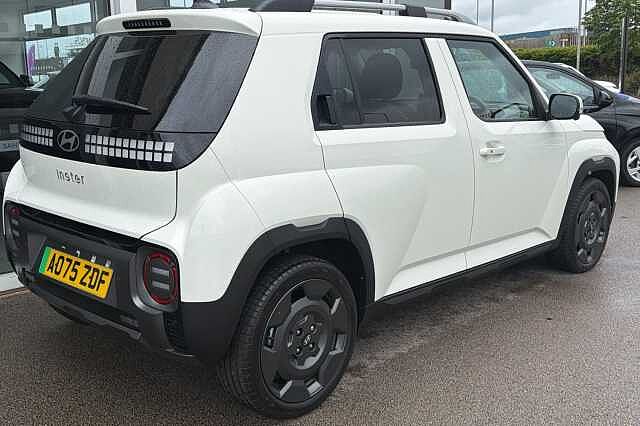 Hyundai Inster 85kW Cross 49kWh 5dr Auto
