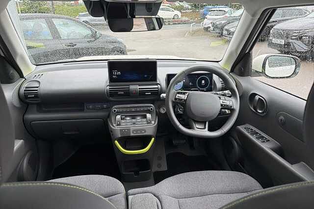 Hyundai Inster 85kW Cross 49kWh 5dr Auto