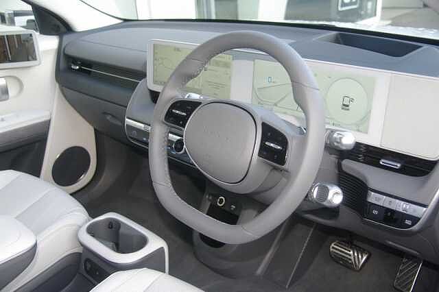 Hyundai IONIQ 5 E (325ps) Namsan Edition 77kWh AWD Atlas White