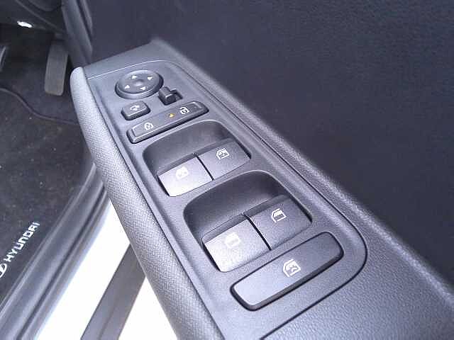 Hyundai Inster 85kW 02 49kWh 5dr Auto