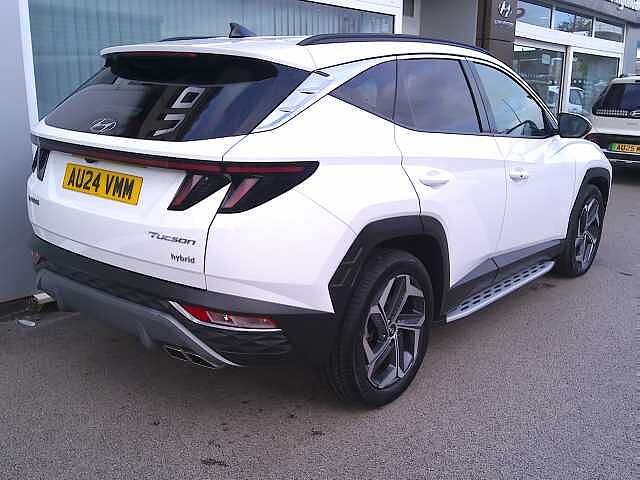 Hyundai TUCSON 1.6 TGDi Hybrid 230 Premium 5dr 2WD Auto Atlas White