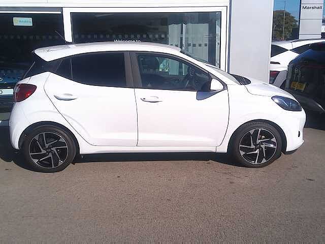 Hyundai I10 1.0 MPi Premium 5dr Polar White