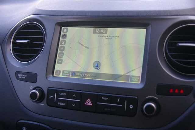 Hyundai I10 1.2 Premium SE 5 Door Stardust Grey