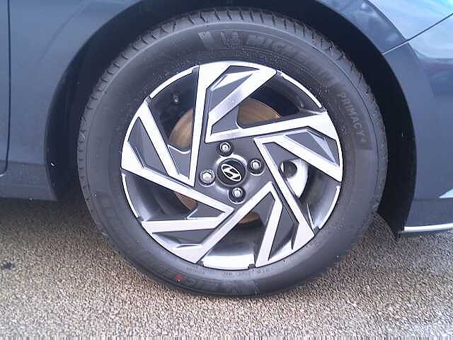 Hyundai i20 1.0T GDi Advance 5dr