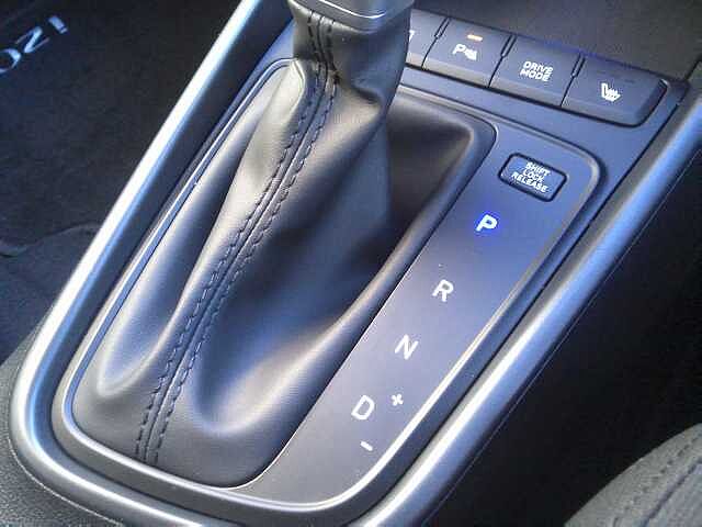 Hyundai I20 1.0T GDi Premium 5dr DCT Virbrant Blue