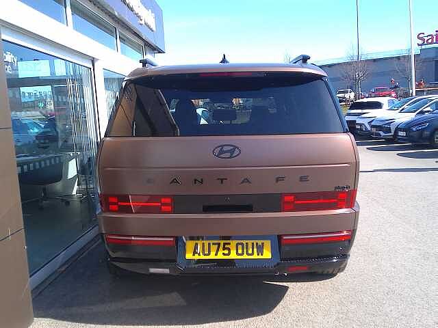 Hyundai SANTA FE 1.6 TGDi Plug-in Hybrid Calligraphy 5dr 4WD Auto