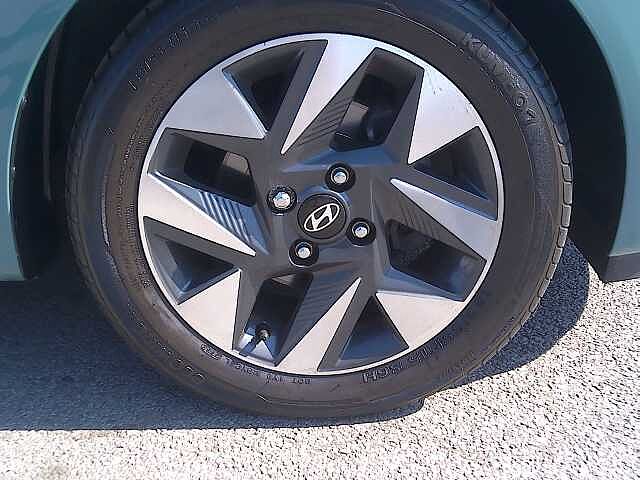 Hyundai i10 1.2 Advance 5dr Auto