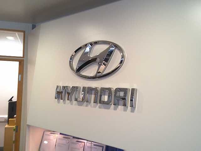 Hyundai IONIQ 1.6 GDi Hybrid Premium SE 5dr DCT