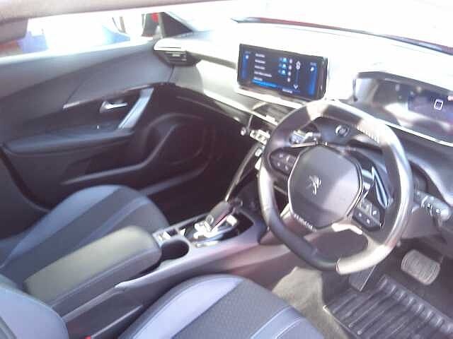 Peugeot 2008 1.2 PureTech 130 Allure Premium 5dr EAT8 Red