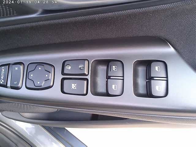 Hyundai KONA 1.6 GDi Hybrid Premium 5dr DCT