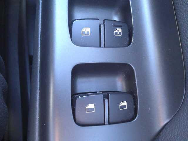 Hyundai KONA 150kW Ultimate 64kWh 5dr Auto