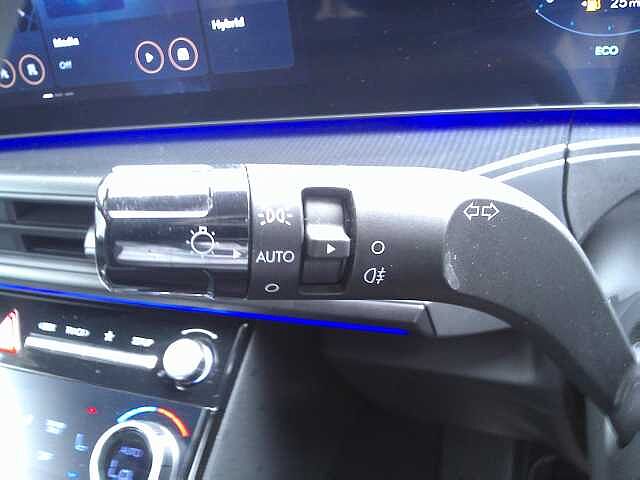 Hyundai SANTA FE 1.6 TGDi Hybrid Calligraphy 5dr 4WD Auto