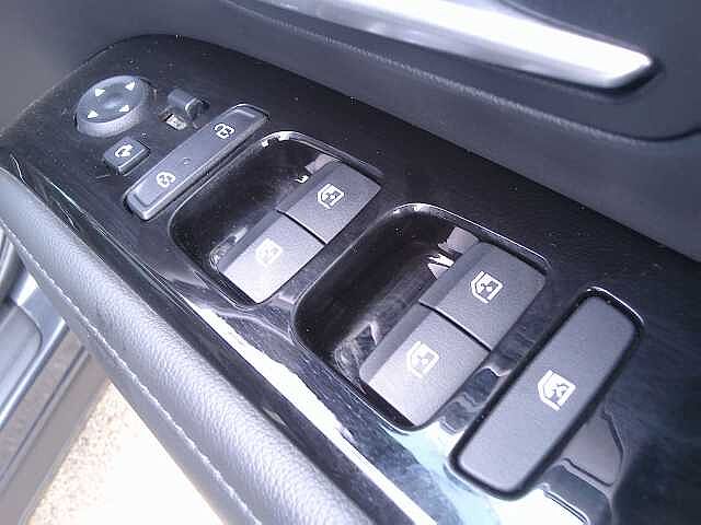 Hyundai TUCSON 1.6 TGDi Hybrid 230 Premium 5dr 2WD Auto