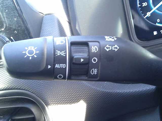 Hyundai KONA 1.6 GDi Hybrid Ultimate 5dr DCT