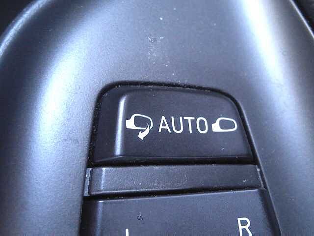 Hyundai KONA 1.6 GDi Hybrid Ultimate 5dr DCT