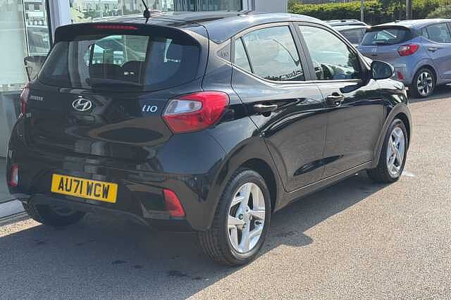 Hyundai i10 1.0 MPi SE Connect 5dr Auto